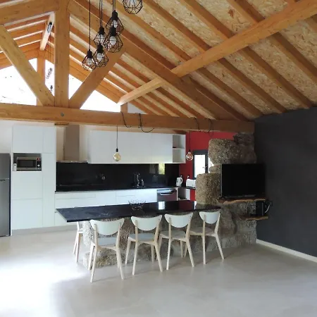 A Muralha Da Junqueira Villa Amarante