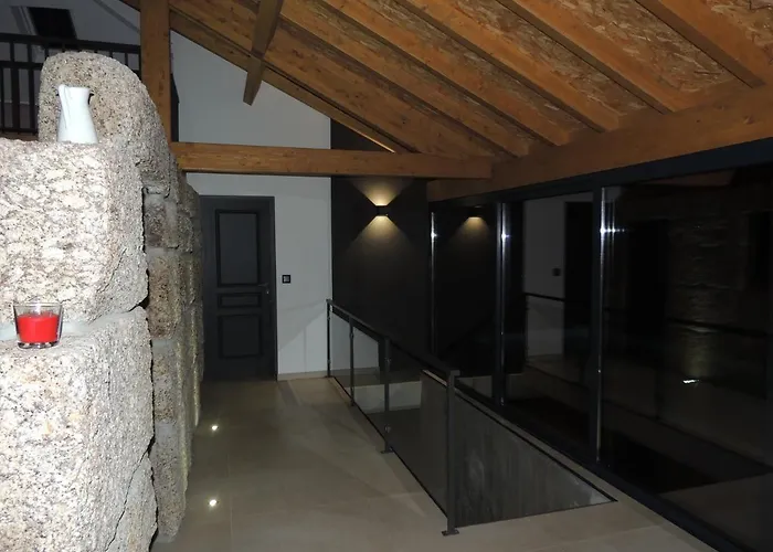 A Muralha Da Junqueira * Amarante